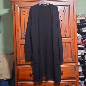 Women long sweater, sz large, black